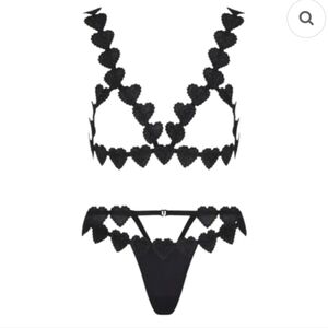 🖤💎 NWT Skims Rhinestone Heart Open Cup Bralette And Thong Set